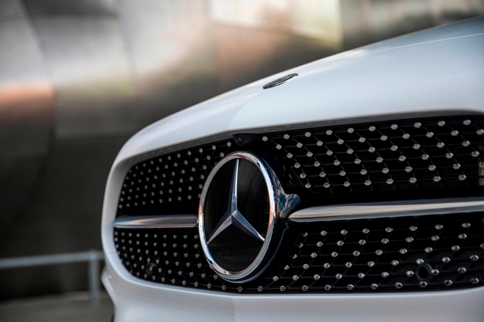 Генеральный директор Mercedes хочет сосредоточиться на состоятельных покупателях
