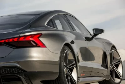 Срочные новости: Audi берет под свой контроль Bentley