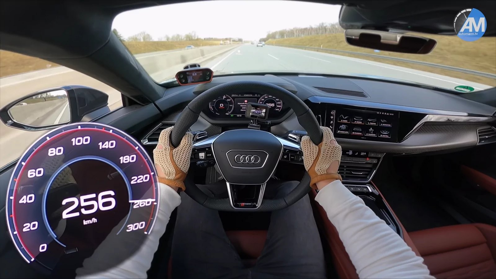 Максимальная скорость Audi RS E-Tron GT на автобане